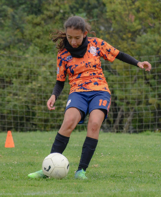 Fußball-Trainingsplan für Kinder und Jugendliche: So trainierst du zu Hause sinnvoll